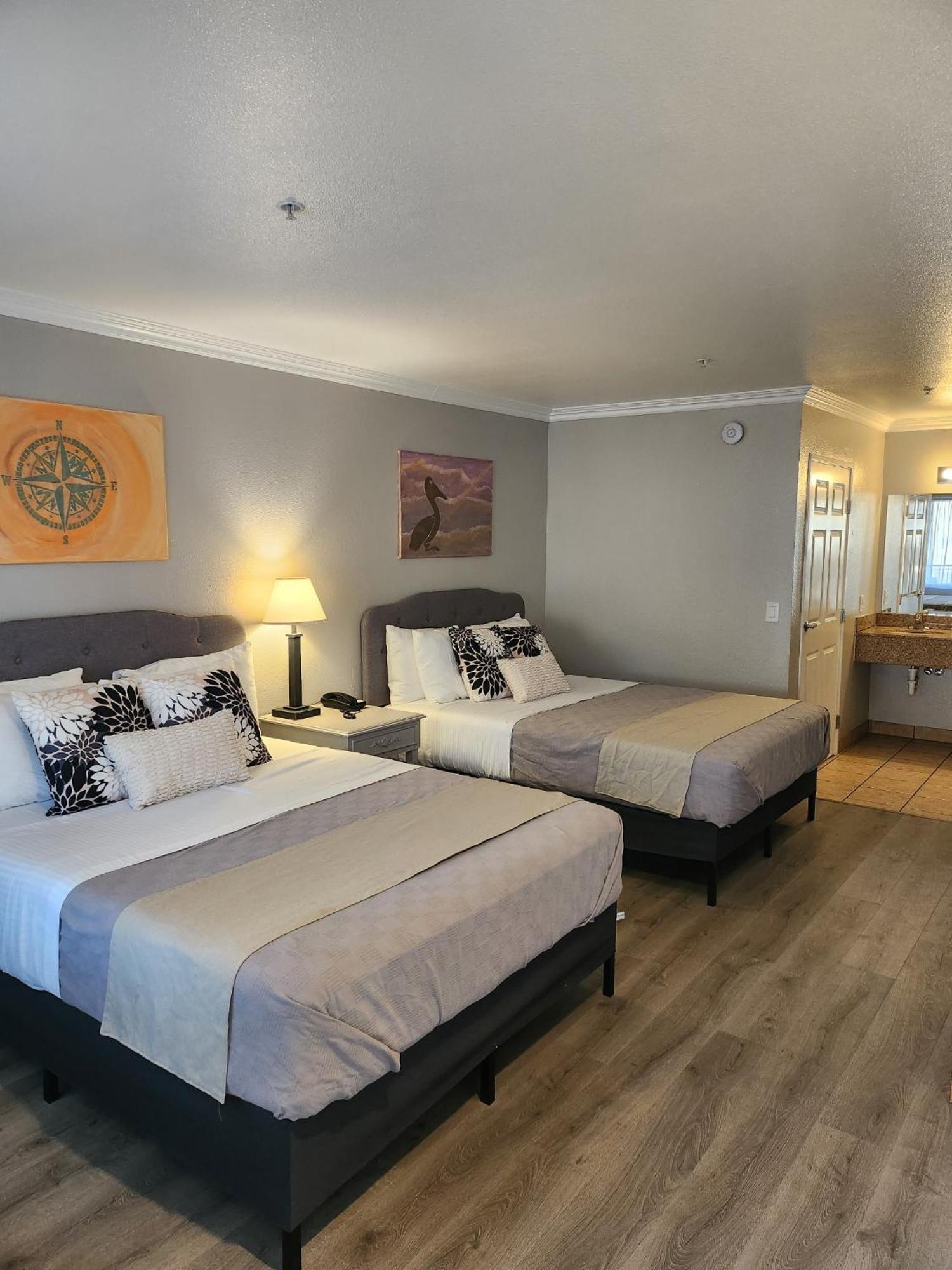 Dune Surfer Inn Ошено Экстерьер фото